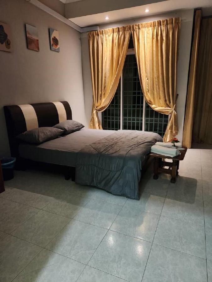 Galaxy Guest Home By Ipoh Maju Stay Екстер'єр фото
