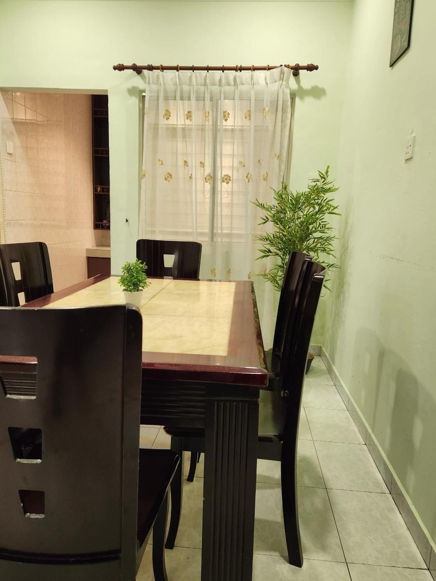 Galaxy Guest Home By Ipoh Maju Stay Екстер'єр фото